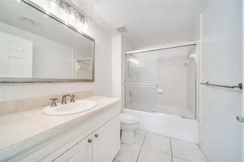 6831 SW 44th Street Miami FL 33155