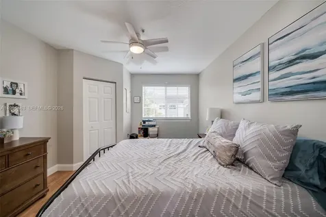 6831 SW 44th Street Miami FL 33155