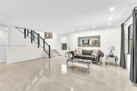 10250 NW 76th Terrace Doral FL 33178