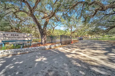 3405 Emerald Oaks Drive Hollywood FL 33021