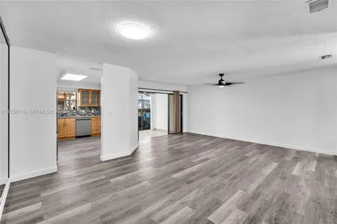3405 Emerald Oaks Drive Hollywood FL 33021