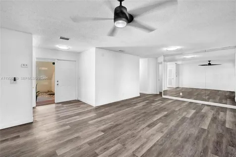 3405 Emerald Oaks Drive Hollywood FL 33021