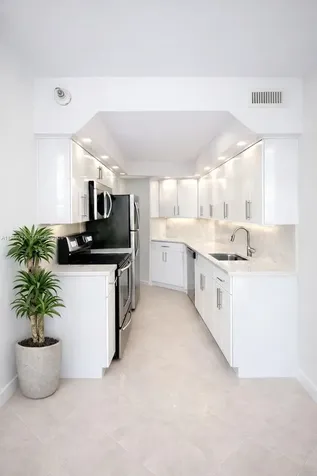 3610 Yacht Club Drive Aventura FL 33180