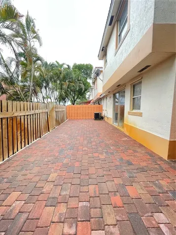 6524 Hidden Cove Drive Davie FL 33314