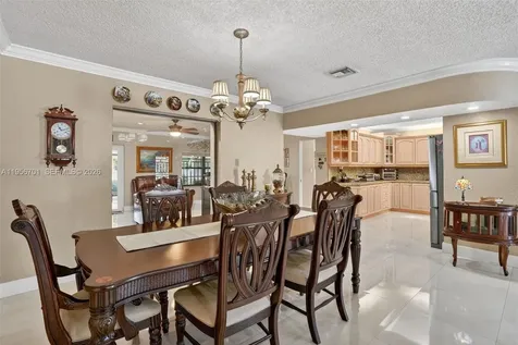 9410 SW 42nd Street Miami FL 33165
