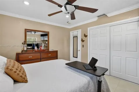 9410 SW 42nd Street Miami FL 33165