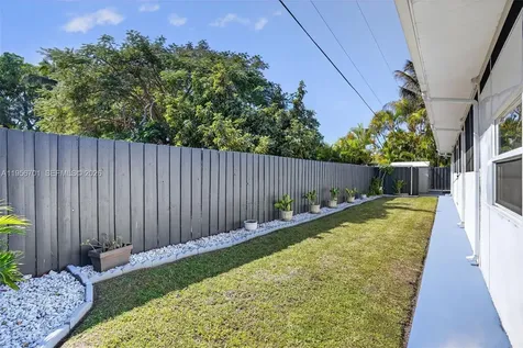 9410 SW 42nd Street Miami FL 33165