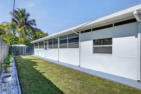 9410 SW 42nd Street Miami FL 33165