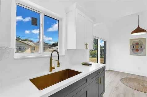 5730 SW 54th Terrace Davie FL 33314