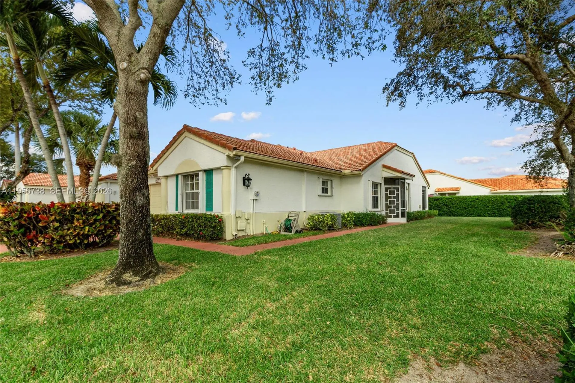 6207 Floral Lakes Drive Delray Beach FL 33484