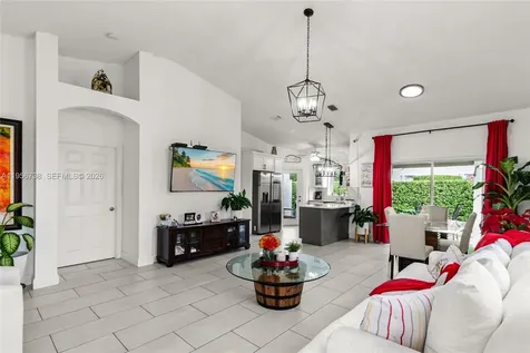 6207 Floral Lakes Drive Delray Beach FL 33484