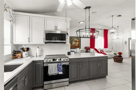 6207 Floral Lakes Drive Delray Beach FL 33484
