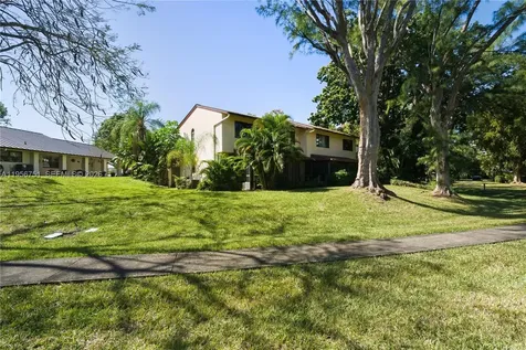 3404 Cherry Garden Circle Lauderhill FL 33319
