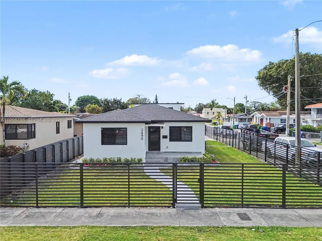 2490 SW 17th Street Miami FL 33145