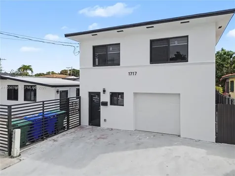 2490 SW 17th Street Miami FL 33145