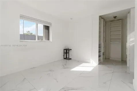 2502 NW 48th Street Tamarac FL 33309