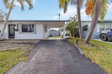 2502 NW 48th Street Tamarac FL 33309