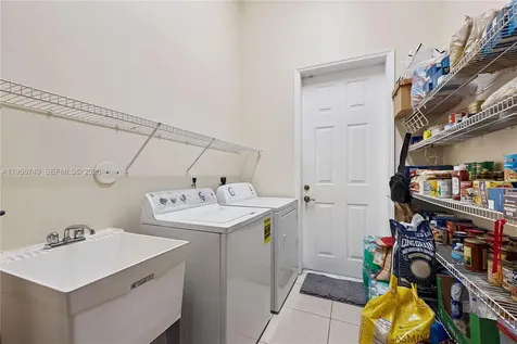 109 SW 128th Avenue Plantation FL 33325