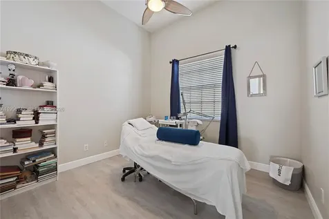 109 SW 128th Avenue Plantation FL 33325