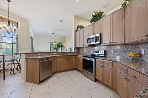 109 SW 128th Avenue Plantation FL 33325