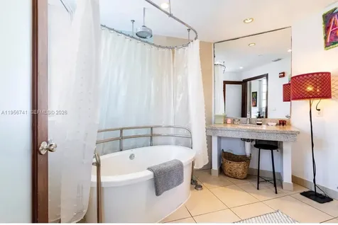 1036 Ocean Drive Miami Beach FL 33139