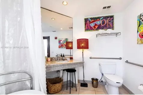 1036 Ocean Drive Miami Beach FL 33139