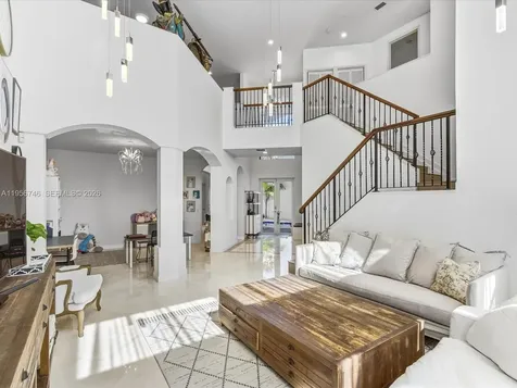 3960 194th Trail Sunny Isles Beach FL 33160