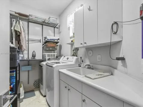 3960 194th Trail Sunny Isles Beach FL 33160