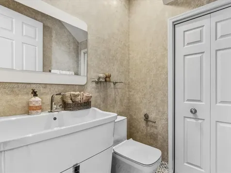 3960 194th Trail Sunny Isles Beach FL 33160