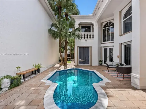 3960 194th Trail Sunny Isles Beach FL 33160