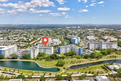 4330 Hillcrest Drive Hollywood FL 33021
