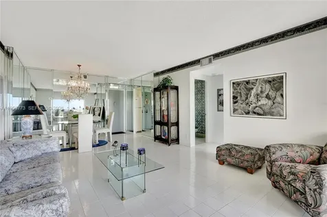 4330 Hillcrest Drive Hollywood FL 33021