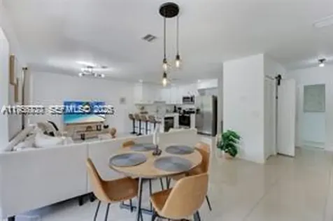 1401 SW 3rd Avenue Dania Beach FL 33004