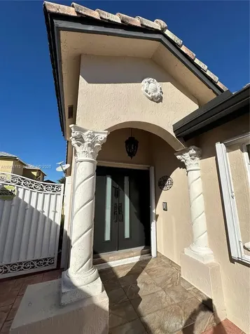 15421 SW 95th Lane Miami FL 33196