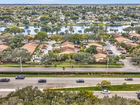 2350 Elm Court Pembroke Pines FL 33026