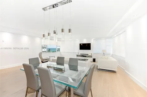 5255 Collins Avenue Miami Beach FL 33140