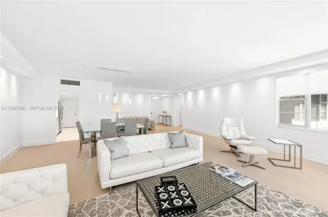 5255 Collins Avenue Miami Beach FL 33140