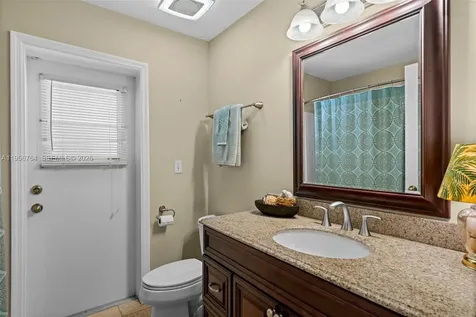 2926 SW 38th Terrace Cape Coral FL 33914