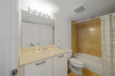2001 N Ocean Boulevard Fort Lauderdale FL 33305
