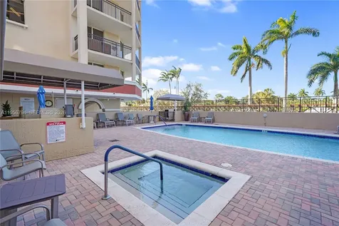 2001 N Ocean Boulevard Fort Lauderdale FL 33305