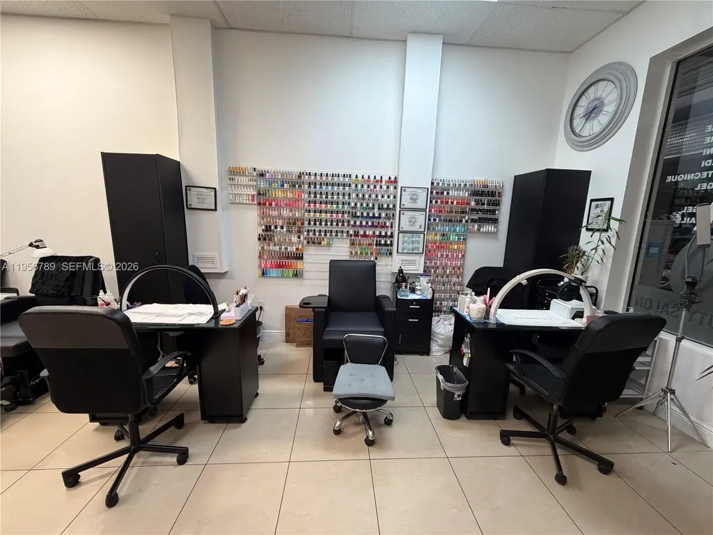18505 NW 75th Place Hialeah FL 33015
