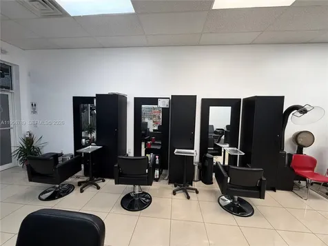 18505 NW 75th Place Hialeah FL 33015