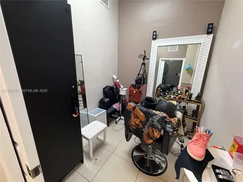 18505 NW 75th Place Hialeah FL 33015