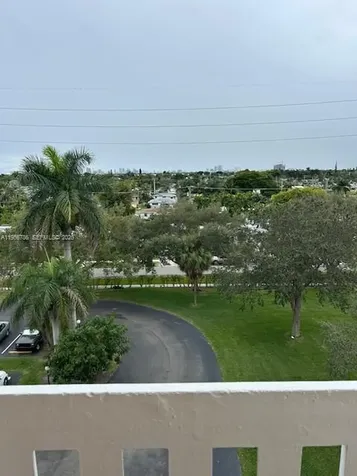 301 SE 3rd Street Dania Beach FL 33004