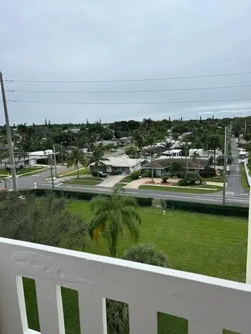 301 SE 3rd Street Dania Beach FL 33004