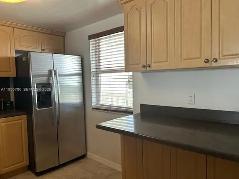 301 SE 3rd Street Dania Beach FL 33004