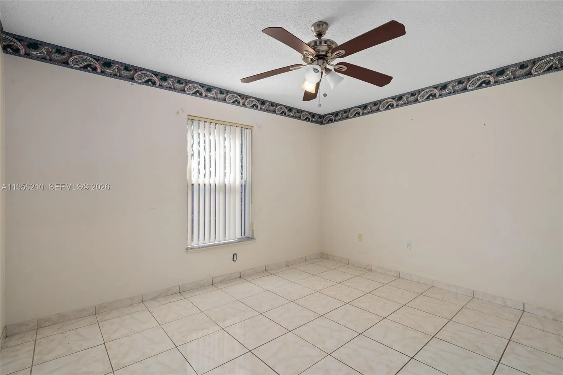 327 Ridge Court Other City - In The State Of Florida FL 32712
