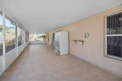 327 Ridge Court Other City - In The State Of Florida FL 32712