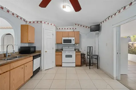 327 Ridge Court Other City - In The State Of Florida FL 32712