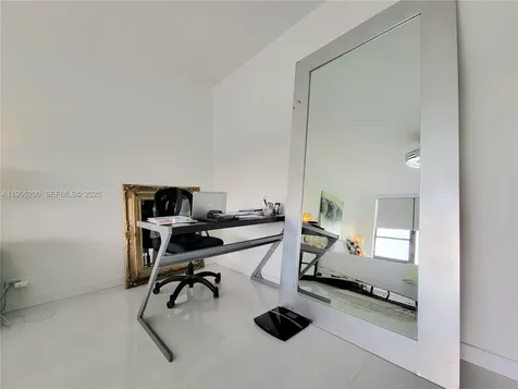 3505 S Ocean Drive Hollywood FL 33019
